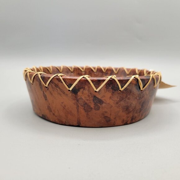 Balinesian Handcrafted Terra Cotta Decorative Bowl Rattan Rim Floral Etched - Picture 4 of 7